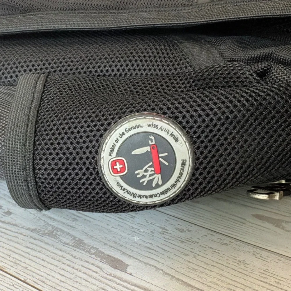 SwissGear Backpack Black Laptop Travel School Tech Bag Unisex Gorpcore
